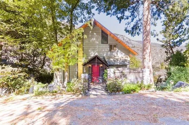 39466 Canyon Drive, Forest Falls, California 92339