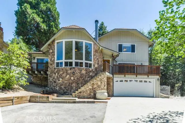 24169 San Moritz Drive, Crestline, California 92325
