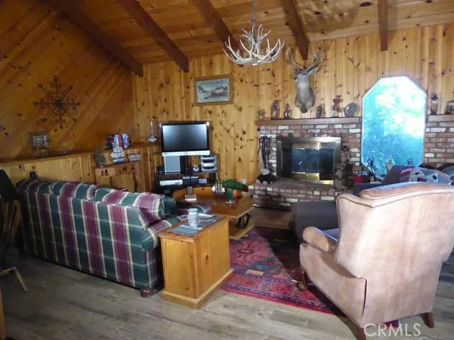 661 Oakmont Lane, Lake Arrowhead, California 92352