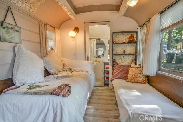 21875 Sawpit Canyon Road, Cedarpines Park, California 92322