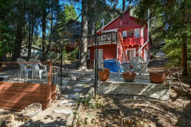 21875 Sawpit Canyon Road, Cedarpines Park, California 92322