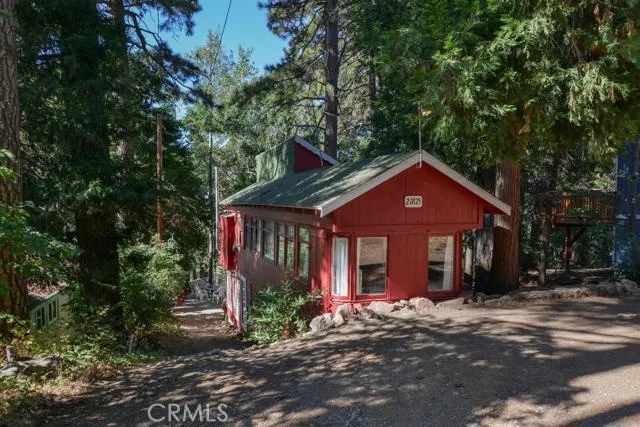 21875 Sawpit Canyon Road, Cedarpines Park, California 92322