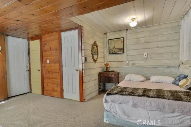21875 Sawpit Canyon Road, Cedarpines Park, California 92322