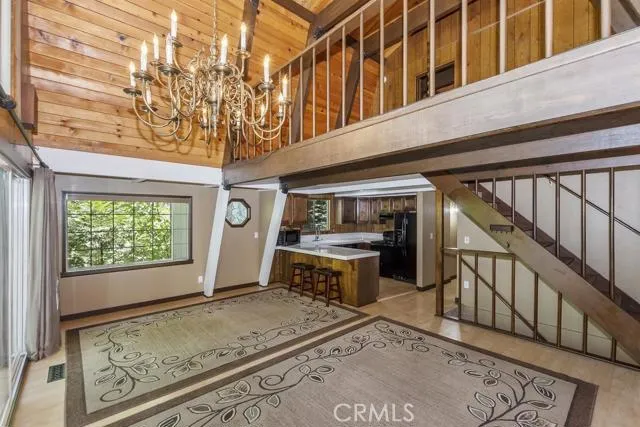 28819 Potomac Drive, Lake Arrowhead, California 92352