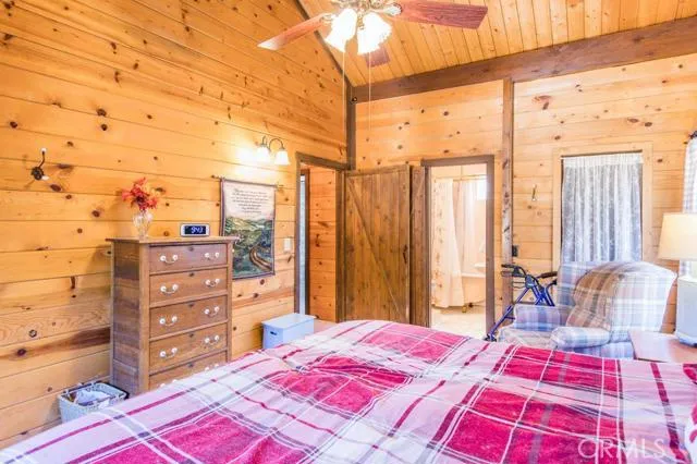 2678 Thule Lane, Running Springs, California 92382