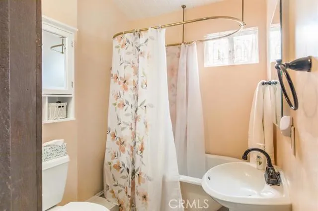 2678 Thule Lane, Running Springs, California 92382