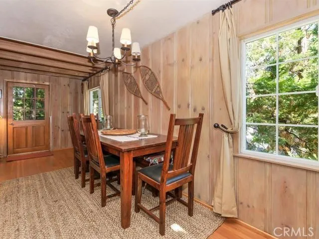 130 B Lane, Lake Arrowhead, California 92352