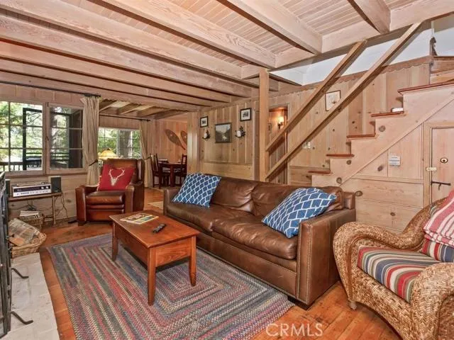 130 B Lane, Lake Arrowhead, California 92352