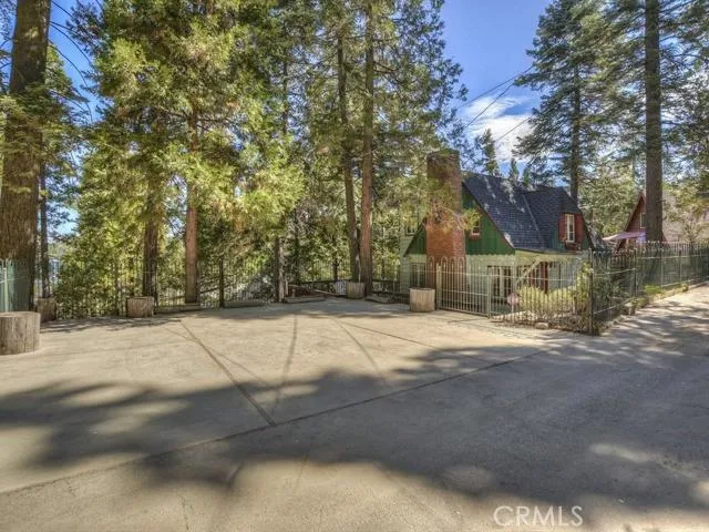 130 B Lane, Lake Arrowhead, California 92352