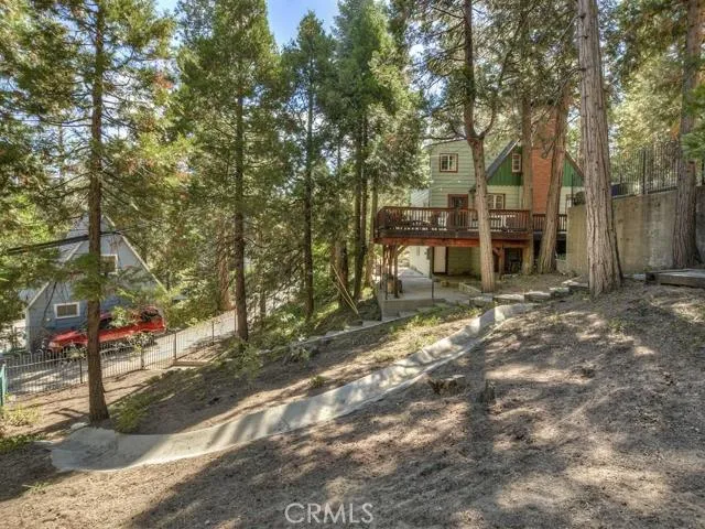 130 B Lane, Lake Arrowhead, California 92352