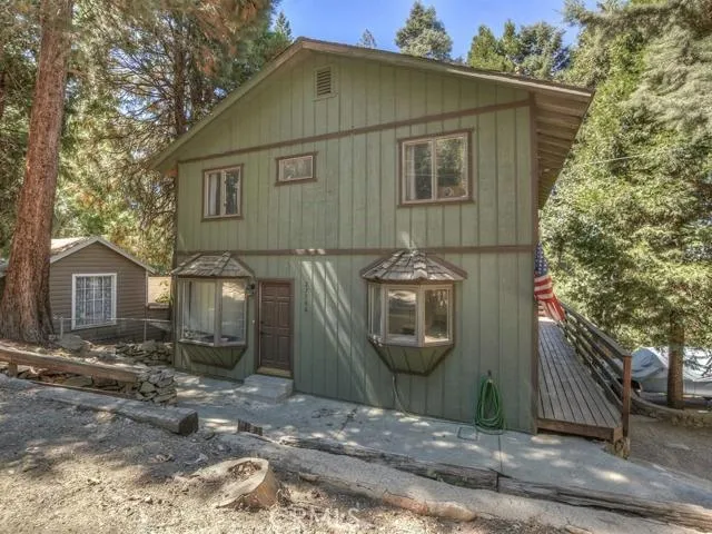 23760 Inspiration Road, Crestline, California 92325