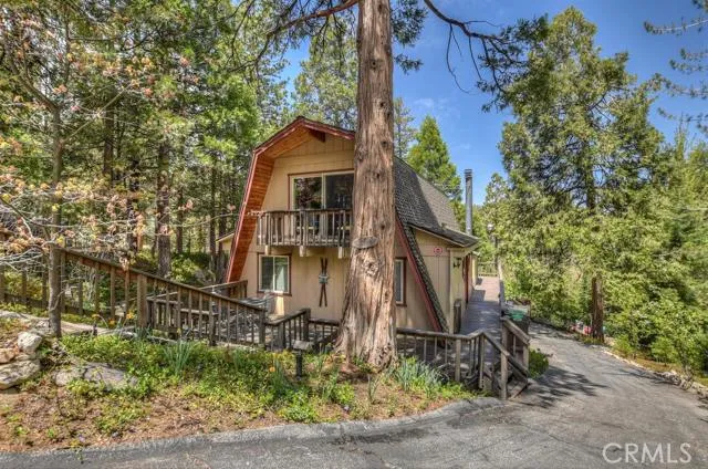 27400 Bernina Drive, Lake Arrowhead, California 92352