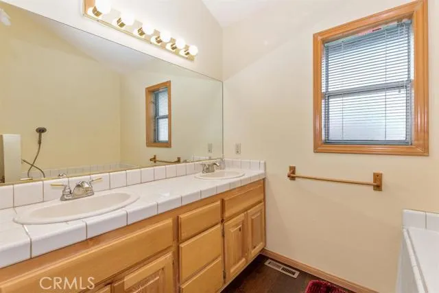 150 Yosemite Drive, None, California 92314