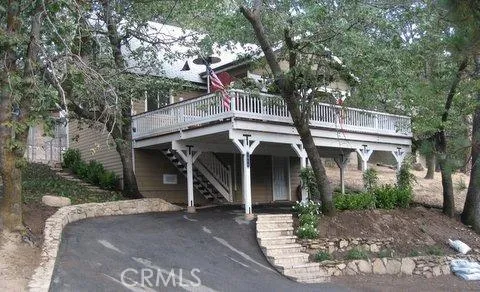 1058 W Heaton Drive, Lake Arrowhead, California 92352