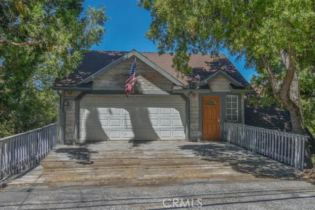 916 Grass Valley Road, Lake Arrowhead, California 92352