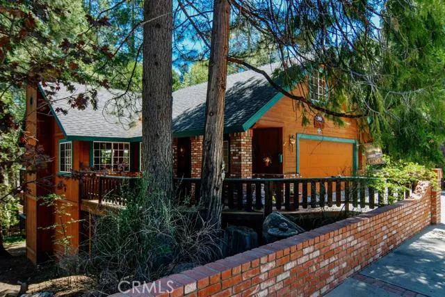 449 Bel Air Drive, Lake Arrowhead, California 92352
