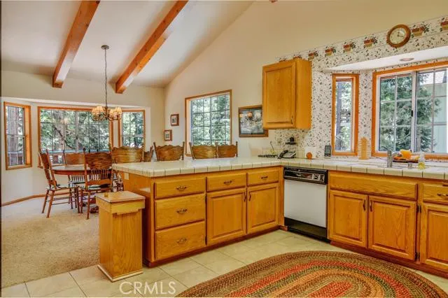449 Bel Air Drive, Lake Arrowhead, California 92352