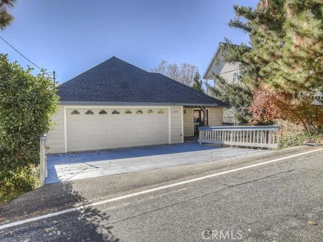 27775 Matterhorn Drive, Lake Arrowhead, California 92352