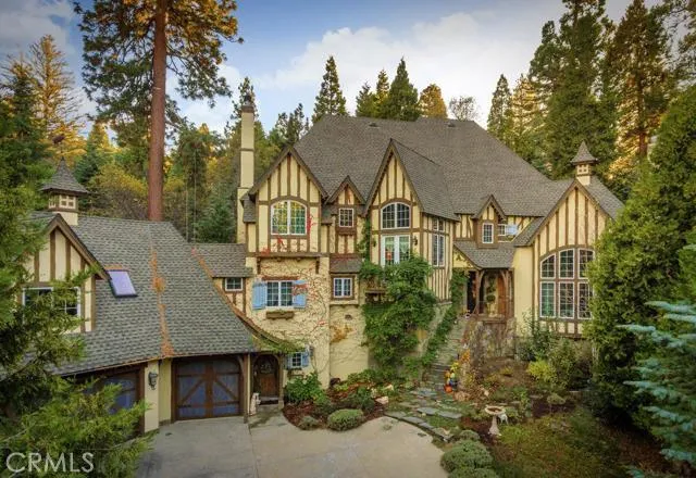 29025 Big Cedar Cove, Lake Arrowhead, California 92352