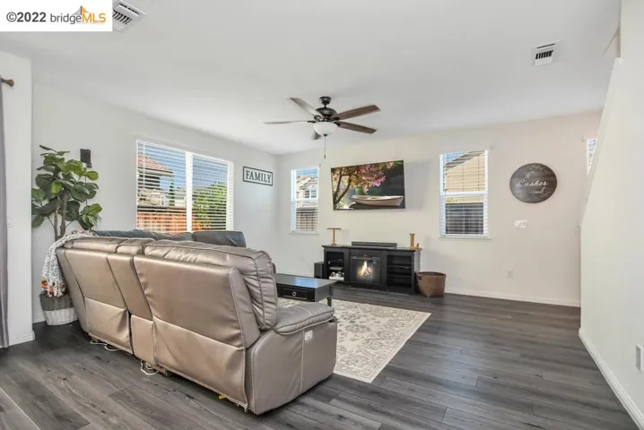 191 Scott Creek Way, Brentwood, California 94513
