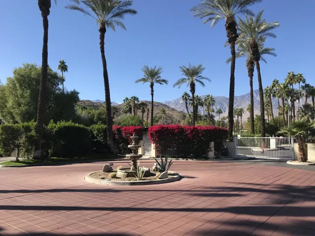 Fountain. Gates. Mtn Views