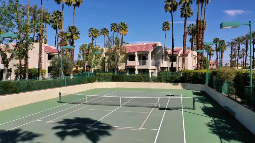 Tennis. Pickle Ball