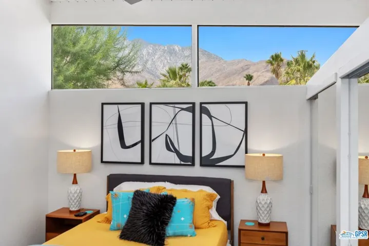 2890 E Wyman Drive, Palm Springs, California 92262