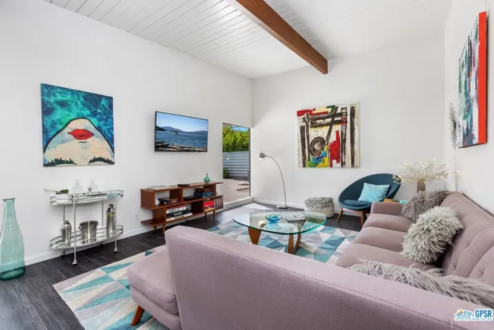 2890 E Wyman Drive, Palm Springs, California 92262