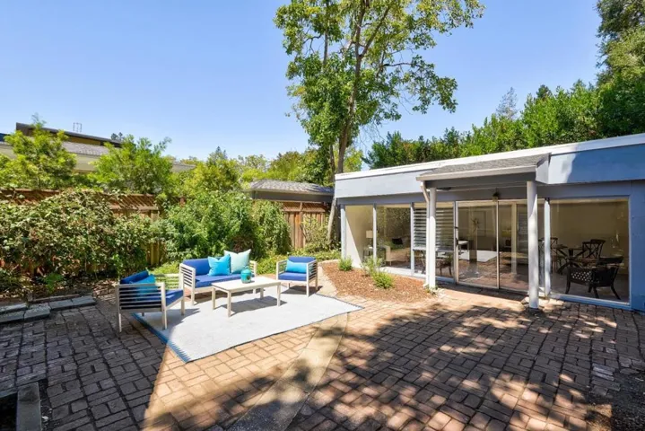 243 Webster Street, Palo Alto, California 94301