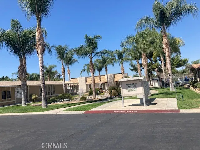 1728 Mango Way, Hemet, California 92545