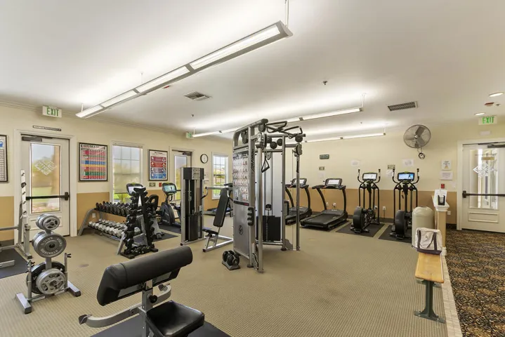 037_Community Amenities