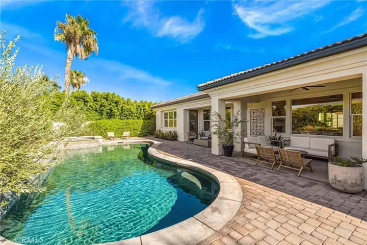 108 Batista Court, Palm Desert, California 92211