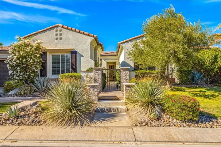 108 Batista Court, Palm Desert, California 92211