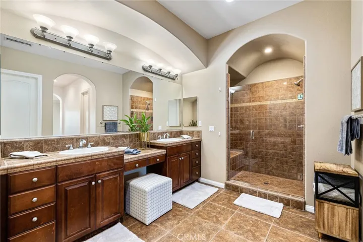 108 Batista Court, Palm Desert, California 92211