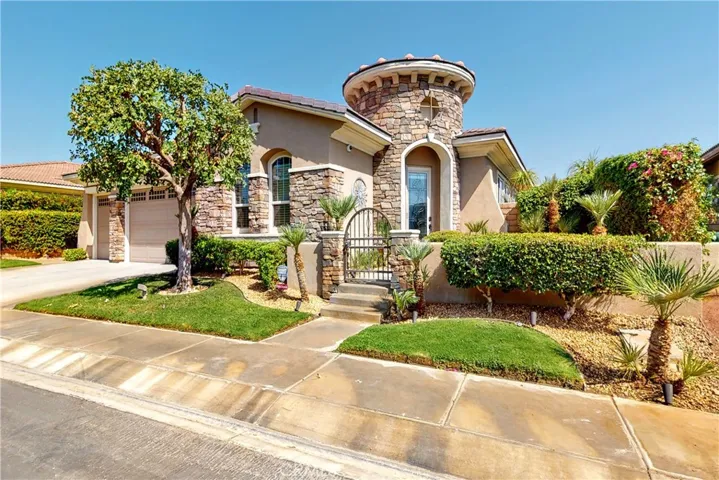 69 Via Del Pienza, Rancho Mirage, California 92270