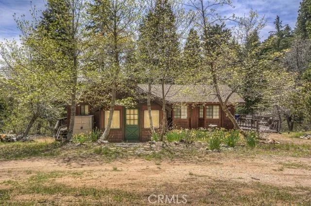 697 Mershon Drive, Blue Jay, California 92317