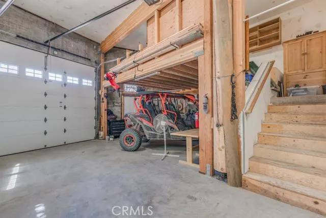 1223 Acadia Drive, Lake Arrowhead, California 92352