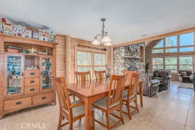 1223 Acadia Drive, Lake Arrowhead, California 92352