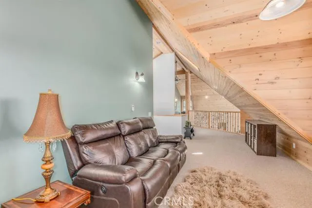 1223 Acadia Drive, Lake Arrowhead, California 92352