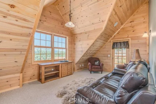 1223 Acadia Drive, Lake Arrowhead, California 92352