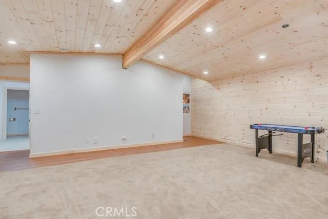 1223 Acadia Drive, Lake Arrowhead, California 92352