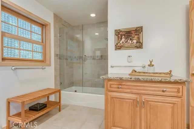 1223 Acadia Drive, Lake Arrowhead, California 92352