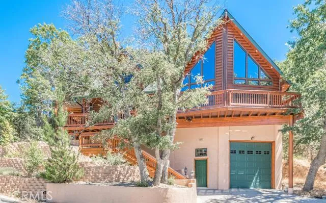 1223 Acadia Drive, Lake Arrowhead, California 92352