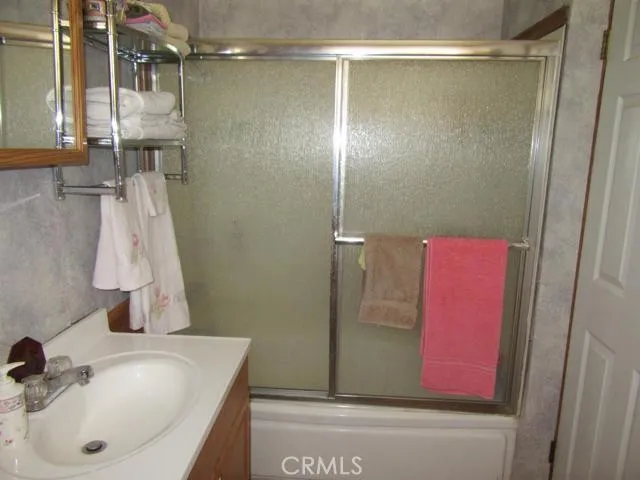 FULL BATH