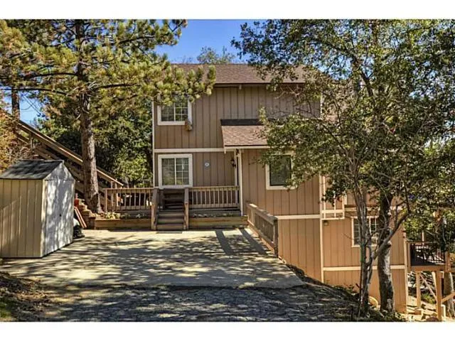 1350 Yellowstone Drive, Lake Arrowhead, California 92352