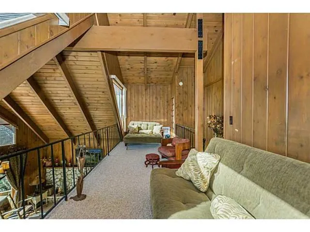 1350 Yellowstone Drive, Lake Arrowhead, California 92352