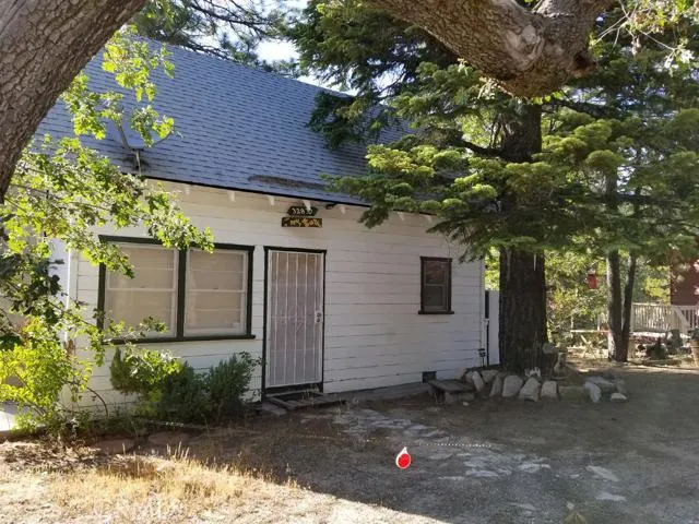 32830 Lone Pine Drive, Running Springs, California 92382