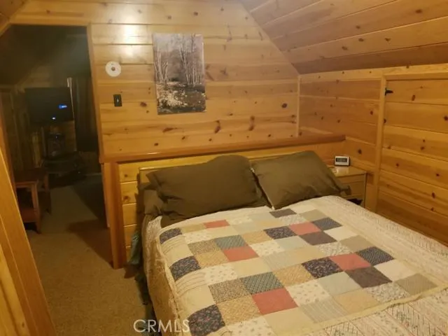 32830 Lone Pine Drive, Running Springs, California 92382