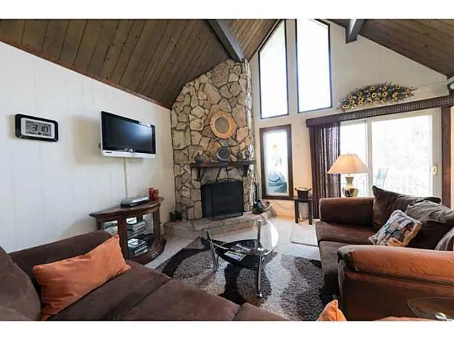 1093 Nadelhorn, Lake Arrowhead, California 92352