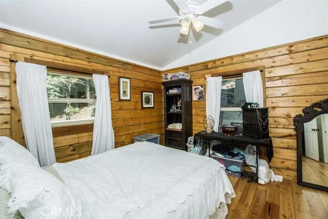 24839 Felsen Drive, Crestline, California 92325